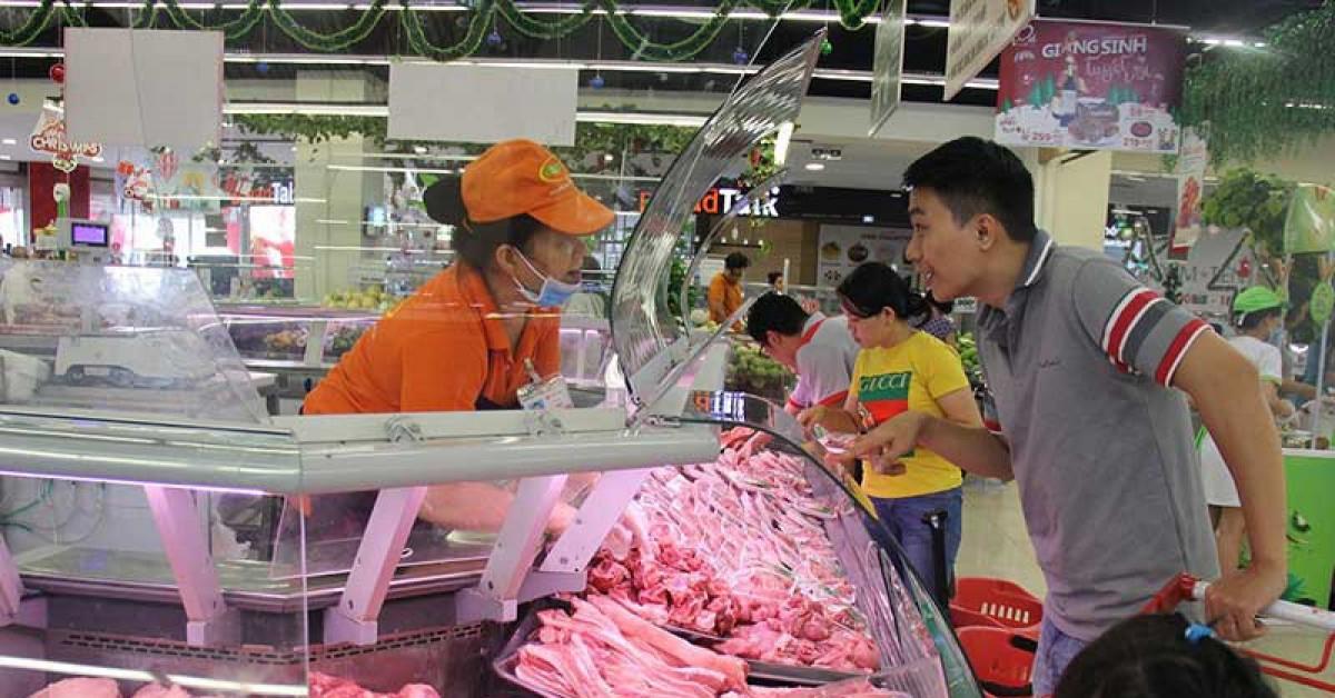 Bộ trưởng Nông nghiệp mong dân thông cảm nếu giá thịt lợn tăng