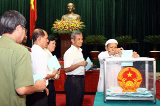 Tuần này, Hà Nội lấy phiếu tín nhiệm 18 lãnh đạo chủ chốt