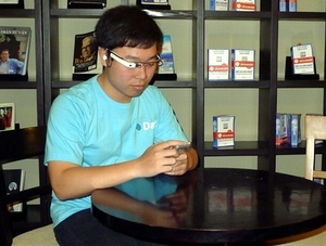 Ứng dụng Việt cho Google Glass đầu tiên trên thế giới
