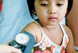 Những trẻ có nguy cơ bị huyết áp cao?