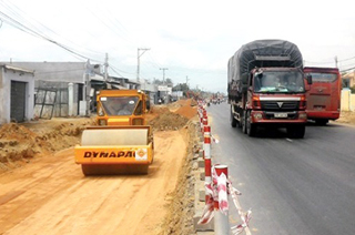 8 dự án mở rộng quốc lộ 1 đang bị chậm tiến độ