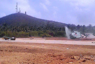 Trực thăng quân sự rơi gãy đôi ở đảo Phú Quý
