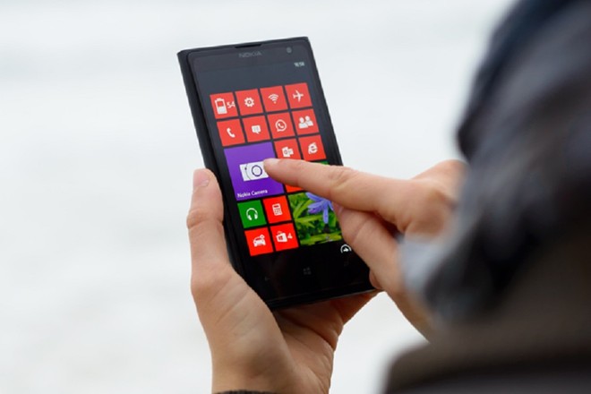 Microsoft lỗ nặng với điện thoại Lumia