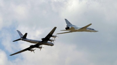 Nga đưa lô máy bay ném bom &quot;khủng&quot; tới Syria