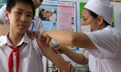 Thành phố Hồ Chí Minh: Tiêm vắc xin sởi-rubella cho 124.000 đối tượng từ 16-17 tuổi