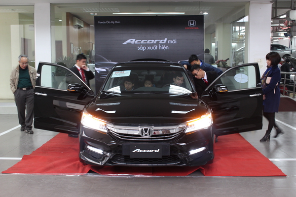 Honda Accord 2016 giá 1,47 tỷ tại Việt Nam