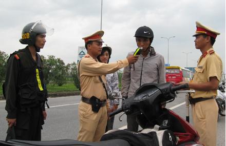 Quảng Ninh: 255 trường hợp bị xử phạt vì nồng độ cồn quá cao
