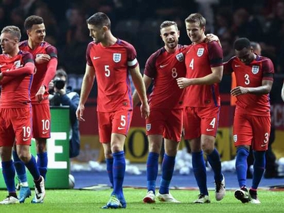 Tuyển Anh vô tình để lộ danh sách dự Euro 2016!