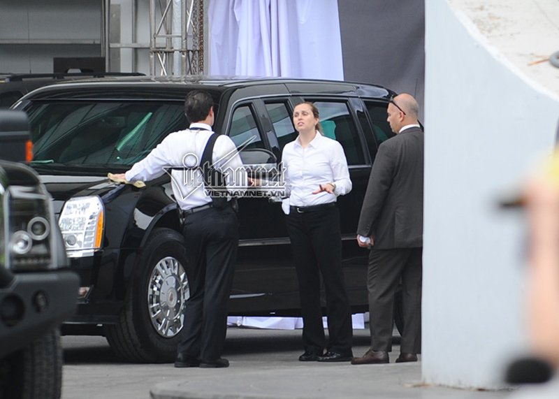 Nữ tài xế lái Cadillac One cho Tổng thống Obama ở Hà Nội