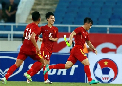 Công Vinh tuyên bố giải nghệ sau AFF Cup 2016
