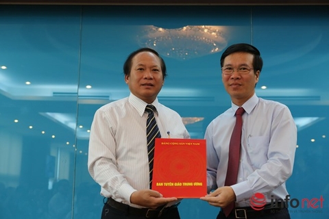 Bộ trưởng Trương Minh Tuấn nhận quyết định kiêm giữ chức Phó Trưởng ban Tuyên giáo TƯ