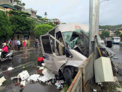 Thông tin ban đầu về vụ tai nạn giao thông thảm khốc tại Hạ Long