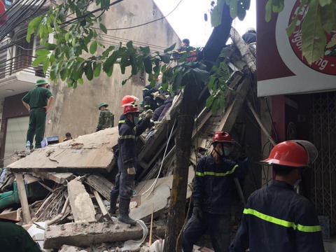 Sập nhà 4 tầng: Nạn nhân cuối cùng tìm thấy đã tử vong