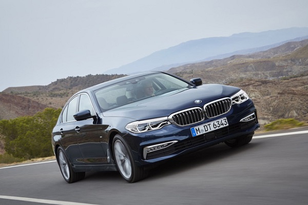 BMW 5-Series thế hệ mới ra mắt