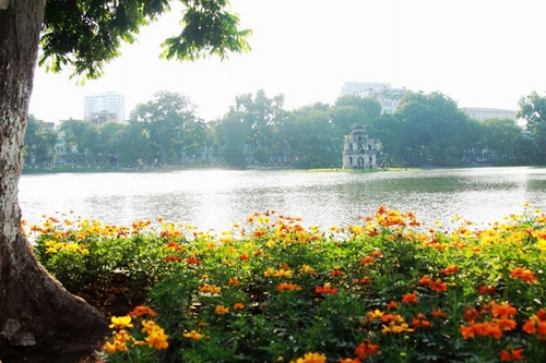 Hồ Gươm - Hà Nội (Ảnh: Báo KT&ĐT)