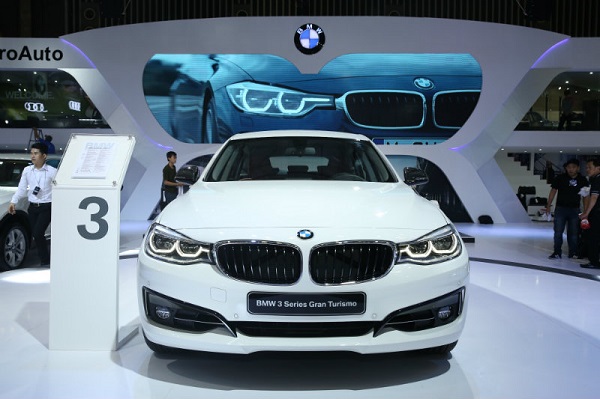 BMW 320i Gran Turismo giá 2,2 tỷ đồng tại Việt Nam