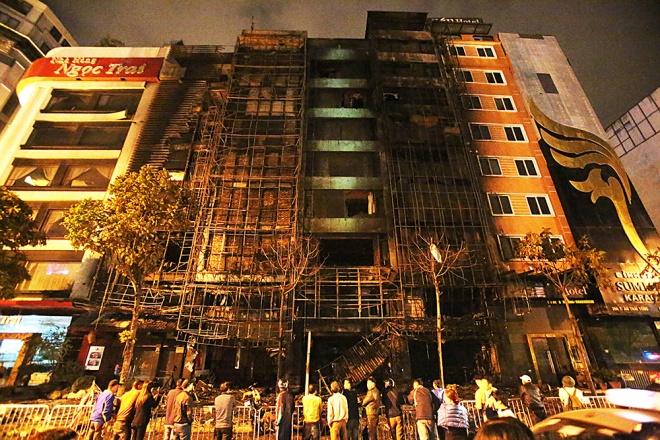 Khởi tố vụ cháy quán karaoke khiến 13 người thiệt mạng