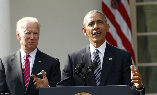 Tổng thống Obama phát biểu trước đông đảo nhân viên Nhà Trắng