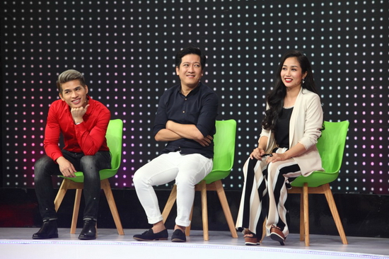 Cuối tuần qua, tập 3 chương trình Giọng Ải Giọng Ai vừa lên sóng trên kênh HTV7 với sự xuất hiện của hai cặp đôi Trấn Thành – Thu Trang và Trường Giang - Ốc Thanh Vân.