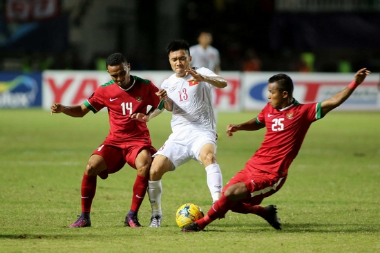 Hàng thủ mắc sai lầm, tuyển Việt Nam thua đau trước Indonesia!