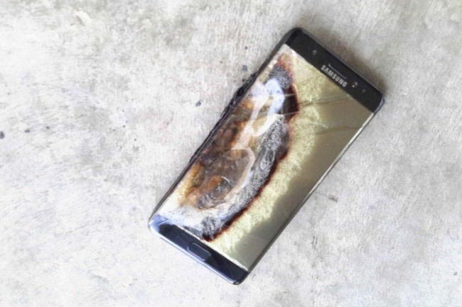 Thiết kế táo bạo khiến Galaxy Note 7 cháy nổ