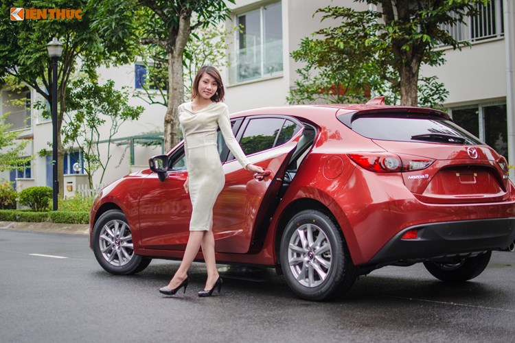  Theo bảng giá bán của Mazda tại Việt Nam tháng 12/2016 mới nhất với một số mẫu xe thuộc vào 