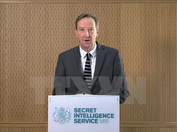 Giám đốc MI6 Alex Younger phát biểu tại London, Anh ngày 8/12 vừa qua. (Ảnh: Reuters/TTXVN)
