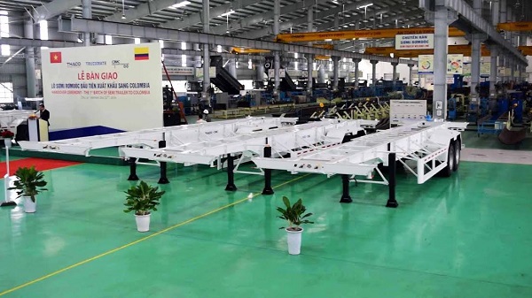 Thaco xuất khẩu 9 sơmi rơmoóc sang Colombia