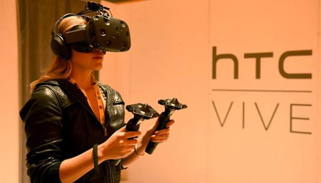 HTC sẽ mang tới thiết bị thực tế ảo mới. Có lẽ CES 2017, những người yêu thích thực tế ảo sẽ được giới thiệu phiên bản mới của dòng kính thực tế ảo HTC Vive năm ngoái.