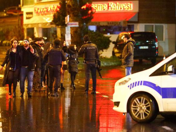 Hiện trường vụ khủng bố đẫm máu đêm Giao thừa ở Thổ Nhĩ Kỳ