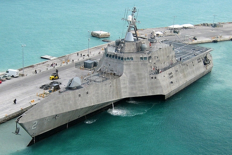 tàu chiến đấu ven biển USS Gabrielle Giffords