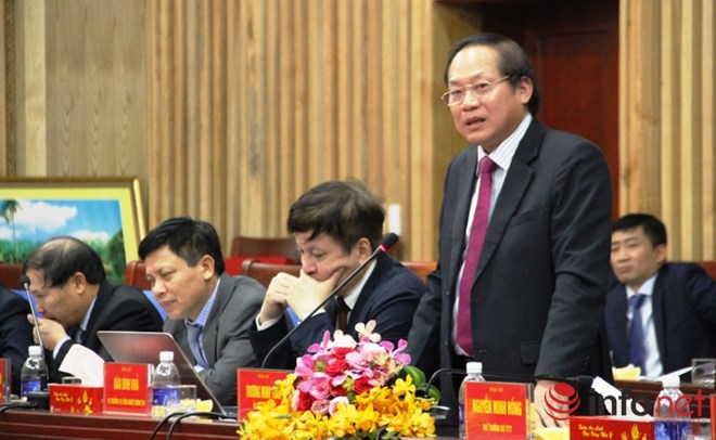 Bộ trưởng Bộ TT&TT Trương Minh Tuấn đánh giá cao công tác quản lý nhà nước về lĩnh vực TT&TT trên địa bàn tỉnh Nghệ An.