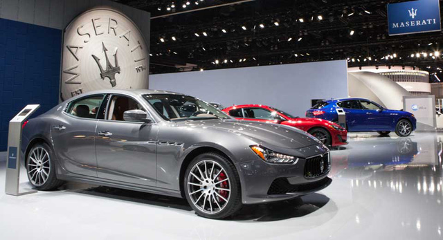 Maserati liên tiếp triệu hồi xe