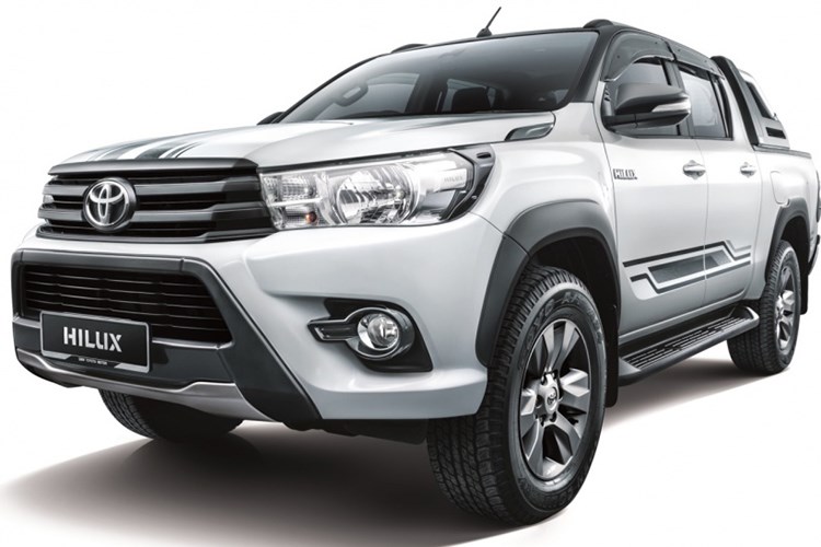 Cận cảnh Toyota Hilux 2.4G Limited Edition giá 643 triệu