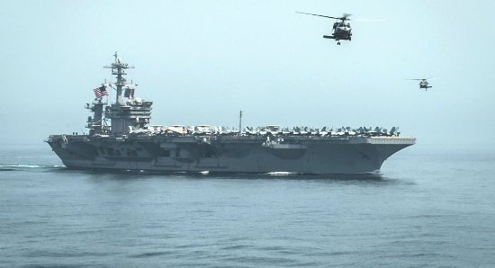 Tàu sân bay USS Carl Vinson