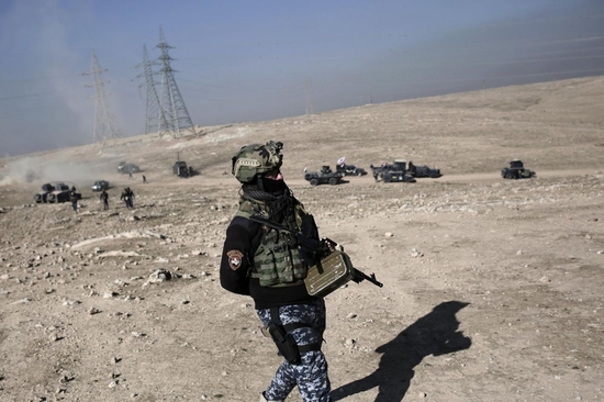 Thủ tướng Iraq Haider Abadi hồi đầu năm nay tuyên bố quân đội Iraq sẽ mất thêm khoảng 3 tháng nữa để quét sạch lực lượng Nhà nước Hồi giáo tự xưng (IS) ra khỏi đất nước trong bối cảnh chiến dịch tổng tấn công quy mô lớn nhằm vào Mosul đang bước vào tháng thứ tư. 