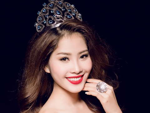 Nam Em lọt vào danh sách Top 50 hoa hậu đẹp nhất thế giới năm 2016