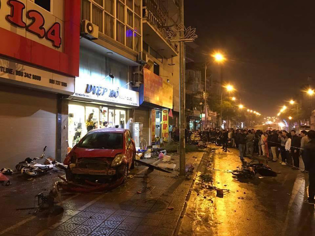 Hà Nội: Tạm giữ hình sự lái xe gây tai nạn làm 6 người bị thương