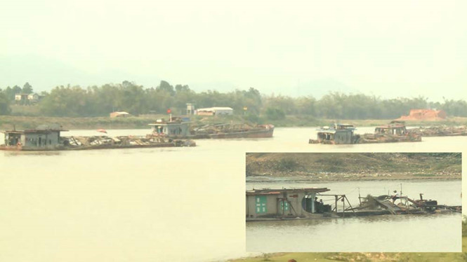 UBND tỉnh Bắc Ninh cung cấp nhiều hình ảnh cho thấy ngày 3/3 có nhiều tàu hút cát trên sông Cầu