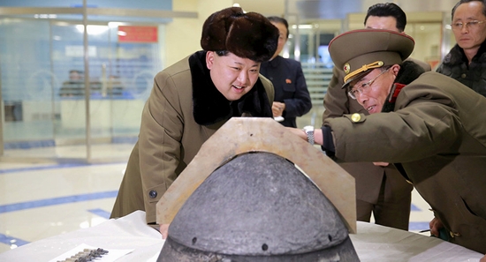 Bị dọa đánh, Triều Tiên tung vũ khí mạnh nhất?
