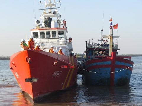 Thủ tướng yêu cầu khẩn cấp tìm kiếm số thuyền viên tàu Hải Thành 26 gặp nạn