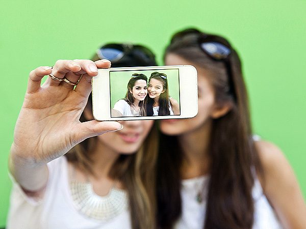 Loạt điện thoại mới có khả năng chụp selfie cực đẹp