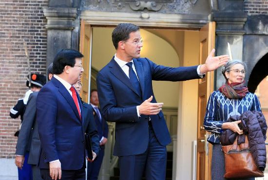 Phó Thủ tướng Chính phủ Trịnh Đình Dũng đã hội kiến Thủ tướng Hà Lan Mark Rutte.