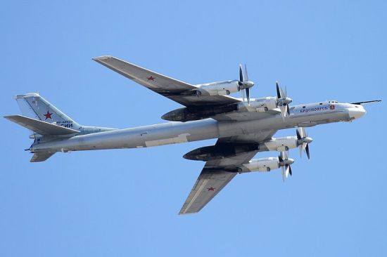 Tu-95 có khả năng mang tải lớn, sức tấn công hủy diệt mạnh mẽ, tốc độ cao.
