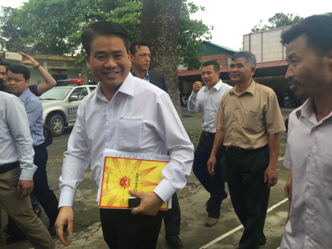 Ông Nguyễn Đức Chung đã về xã Đồng Tâm đối thoại với người dân thôn Hoành