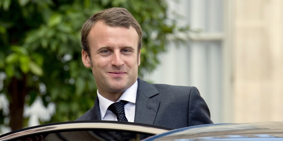 Vẻ dễ mến của ứng cử viên sáng giá nhất cho chức tổng thống Pháp