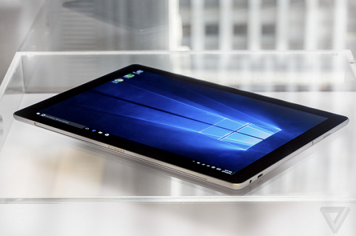 Thêm một đối thủ của Microsoft Surface ra mắt