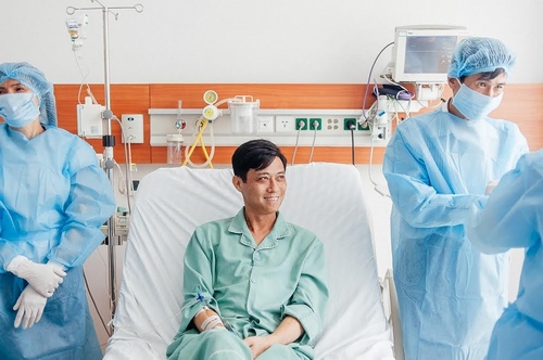ụ cười của bệnh nhân Mai Văn Tuân sau 3 tuần ghép gan thành công