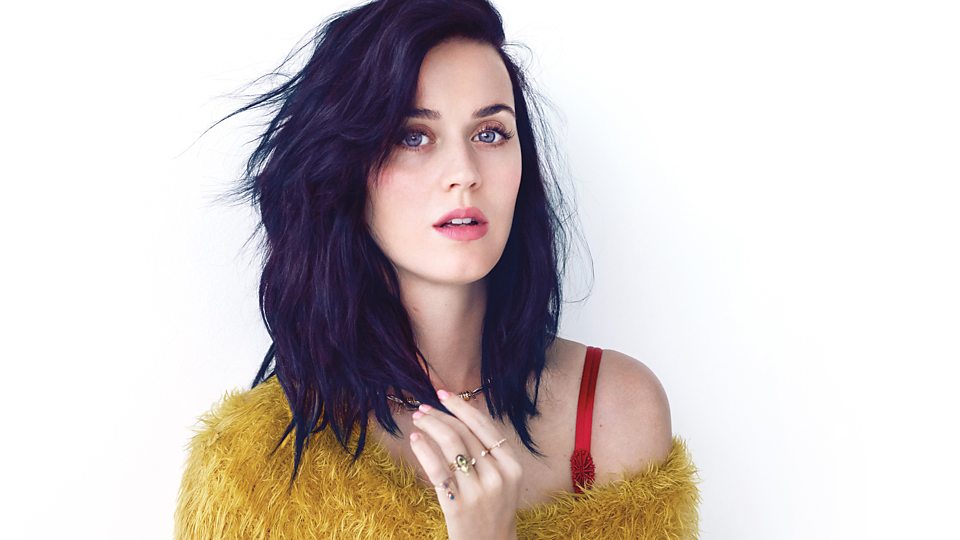 Katy Perry đã vận động chống lại YouTube và tuyên bố trang web này đã cho phép mọi người ăn cắp âm nhạc của cô.