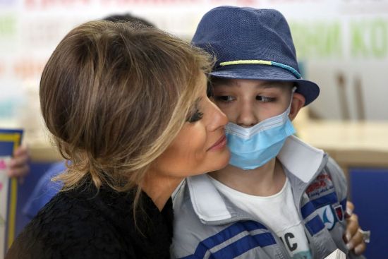  Đệ nhất phu nhân Melania Trump thăm một bệnh viện nhi ở Rome, Italia